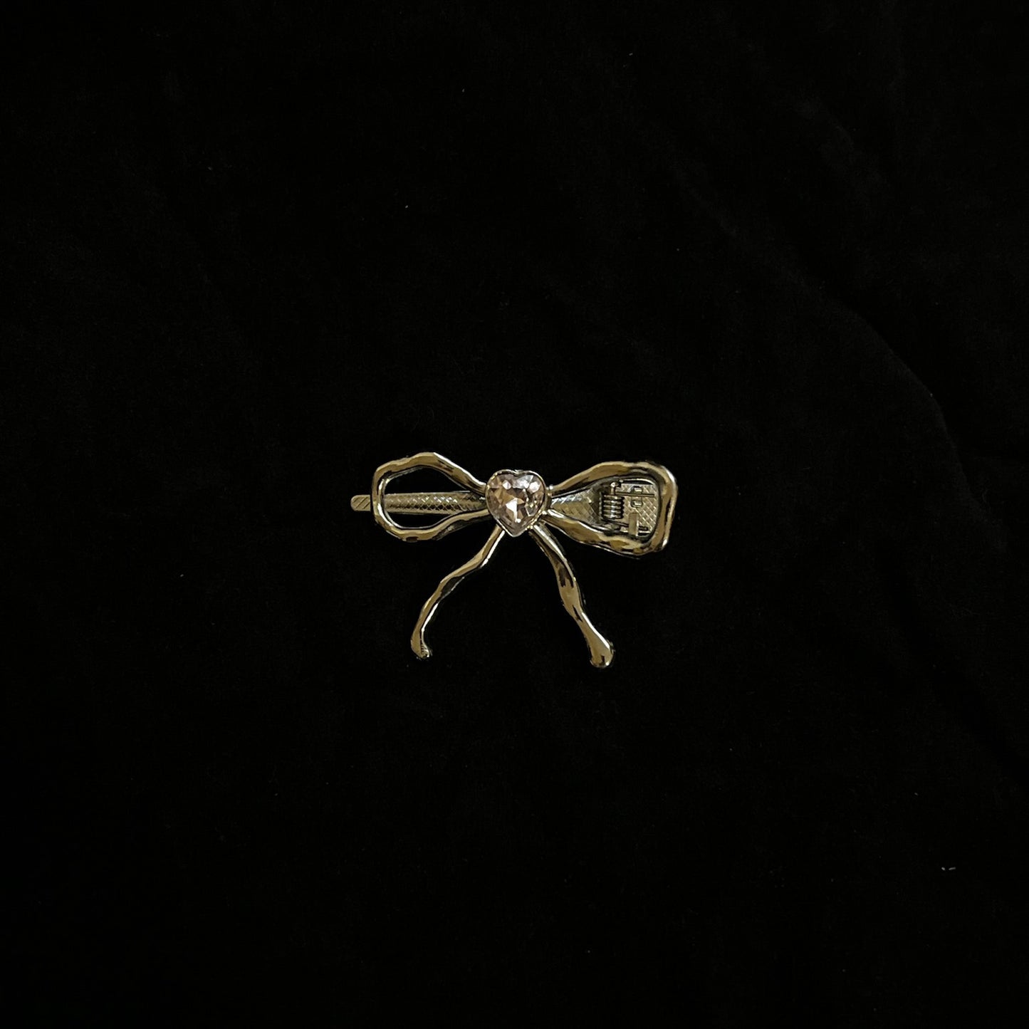 Rosy Ribbon Hair Clip - Silver